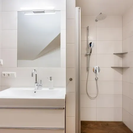 Griabig Apartment *
